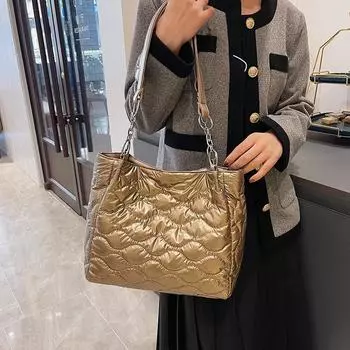 Женская сумка 2024, новая модная сумка-тоут для отдыха на одно плечо, сумка подмышки, большая вместительная сумка с цепочкой и ромбовидной сеткой