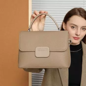 Женская сумка через плечо большой вместимости из натуральной кожи QSL2919 23.5*10*18cm коричневый