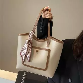 Женская сумка через плечо большой вместимости 2024 года — простая, фактурная сумка-тоут с контрастной строчкой для студентов колледжей и поездок на работу null чёрный