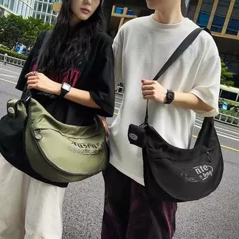 Женская сумка через плечо с буквенным принтом, сумка-хобо, большая вместимость, мужская сумка через плечо с кошельком для монет чёрный