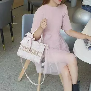 Женская сумка через плечо с вышивкой H.PURADE.K: Модная, универсальная сумка для повседневных поездок, поездок на работу и за покупками. 25x11x19cm розовый