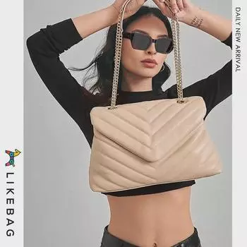 Женская сумка через плечо V-образной формы с металлической цепочкой и вышитым дизайном