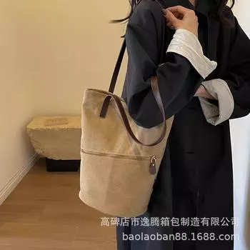 Женская сумка через плечо в стиле ретро 2024 года, вместительная, модная, из высококачественной фактуры, переносная сумка-ведро для поездок на работу.