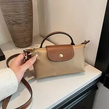 Женская сумка Французская модная сумка Мини Повседневная универсальная сумка Модный клатч Мини сумка через плечо чёрный