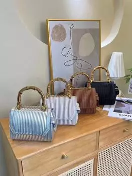 Женская сумка High-end Sense Niche Commuting Новая женская сумка через плечо Женская плиссированная кожаная сумка через плечо 18x8.5x14.5 cm кислотные зеленого