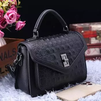 Женская сумка из натуральной кожи с крокодиловым узором 2024 года — универсальный вариант для ношения на плече и через плечо чёрный