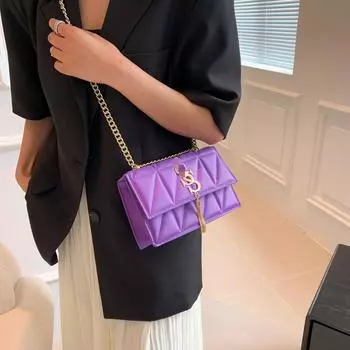 Женская сумка летняя цепочка простая сумка через плечо нишевая трендовая сумка-мессенджер повседневная маленькая квадратная сумка ретро новая сумка женская чёрный