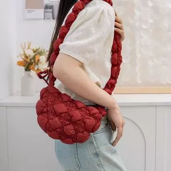 Женская сумка-мешок с пуховиком Корейская версия сумки-подмышки Cloud Fold Повседневная сумка-мессенджер на плечо Dumpling