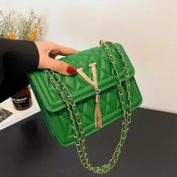 Женская сумка-мессенджер на одно плечо 2024 года, новая маленькая квадратная сумка в иностранном стиле, популярна в этом году, модная и красивая, повседневная корейская чёрный