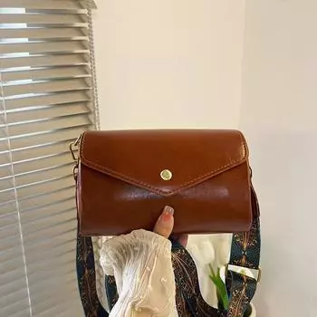 Женская сумка-мессенджер в стиле ретро, модная цилиндрическая сумка с несколькими отделениями, мягкая текстура искусственной кожи, большая вместимость, легкая повседневная сумка через плечо чёрный