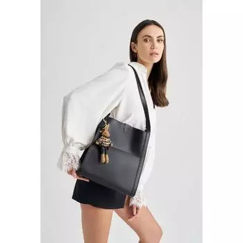 Женская сумка на руку и через плечо