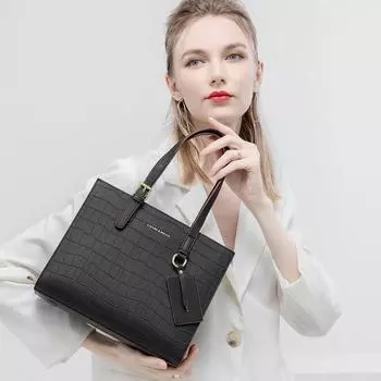 Женская сумка, новинка 2023, легкая роскошная женская сумка большой вместимости с крокодиловым принтом, подарок на день рождения, длина 27 см, высота 23 см, ширина 10 см чёрный