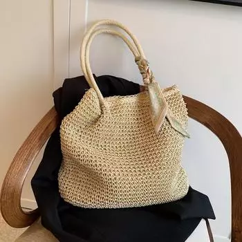 Женская сумка, новинка лета 2024, большая вместительная пляжная сумка на плечо с плетением травы, универсальная сумка для путешествий под мышками With pendant(Random)