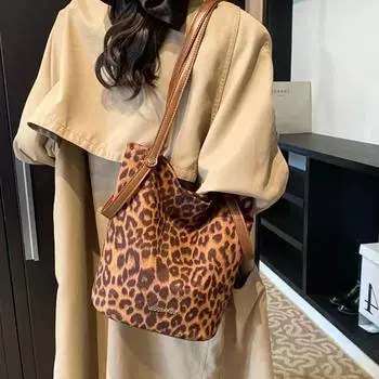 Женская сумка осень-зима, новая мода и высококачественная большая вместительная сумка-ведро из замши, универсальная сумка на одно плечо для матери и ребенка