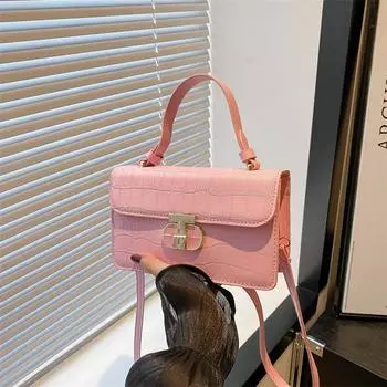 Женская сумка темперамент однотонная с рисунком крокодила универсальная портативная сумка с замком маленькая квадратная сумка 2024 новая модная сумка через плечо для поездок на работу чёрный