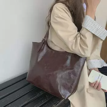 Женская сумка-тоут большой вместимости — новый стиль 2025 года для студентов колледжей и поездок на работу кофейный