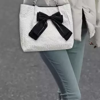 Женская сумка-тоут из искусственной кожи, сумки-хобо, сумка с бантом и декором на плечо для работы, путешествий белый