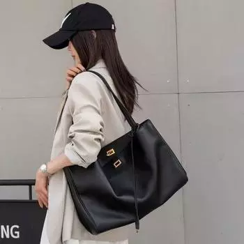 Женская сумка-тоут из кожи 2025 года, без откидной крышки, высококачественная сумка для подмышек, ручная сумка, модная 40x13x31cm серебряный/чёрный