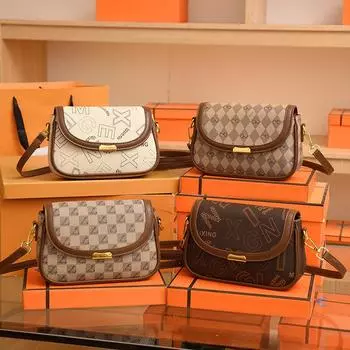 Женская сумка в европейском и американском стиле, новая универсальная и модная сумка через плечо, классическая винтажная винтажная и трендовая сумка через плечо в иностранном стиле.