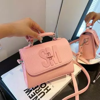 Женская сумка в иностранном стиле, новая тенденция, персонализированная сумка через плечо, модная и простая, портативная сумка-мессенджер чёрный