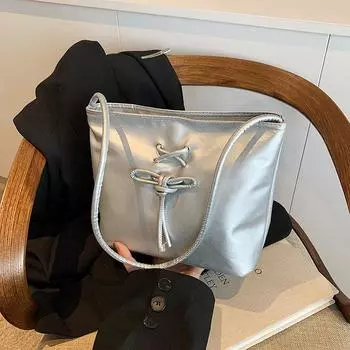 Женская сумка в стиле балета, новая модная модная милая сумка, нишевая сумка-ведро с перламутровой текстурой чёрный