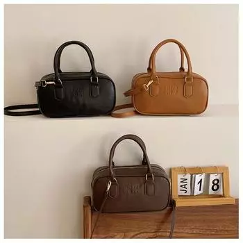 Женская сумка в стиле ретро и минимализма в 2023 году: новая японская маленькая квадратная сумка большой вместимости с ощущением масляной кожи, сумка через плечо на одно плечо