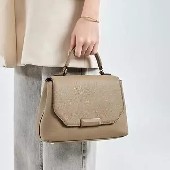 Женская сумка высокого класса для поездок на работу, новая сумка из коровьей кожи, большая вместимость, сумка через плечо