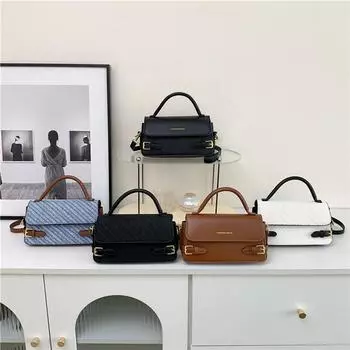 Женская сумочка, новая персонализированная и универсальная сумка через плечо, искусственная кожа, сумка через плечо в западном стиле, модная и модная маленькая квадратная сумка