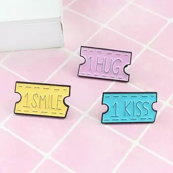 Женская улыбка, объятие, поцелуй, письмо, билет в кино, эмалированная брошь, значок на воротнике, ювелирные изделия жёлтый