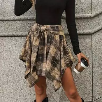 Женская весенне-летняя юбка А-силуэта с завышенной талией, в клетку, с неровным подолом S