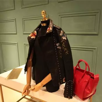 Женская весенне-осенняя темпераментная короткая куртка из искусственной кожи с вышитыми заклепками и тяжелым металлом для женщин XXL белый