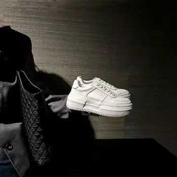 Женская весенняя новая корейская версия белых туфель из натуральной кожи на толстой подошве, студенческие универсальные кроссовки для спорта и отдыха, тренд 35 белый