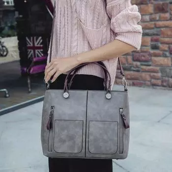 Женская винтажная повседневная сумка на одно плечо с карманом на молнии и заклепками None чёрный