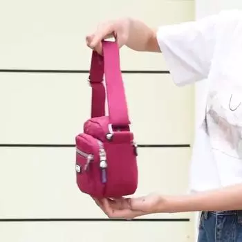 Женская водонепроницаемая нейлоновая сумка через плечо, легкая посылка, большая вместительная повседневная однотонная сумка через плечо, кошелек 20x9x16cm чёрный