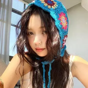 Женская вязаная крючком шапка-бини с цветком, осенняя вязаная шапка-бини ручной работы, женская полая шапка-бини, складная солнцезащитная шапка для улицы M56-58cm покинуть белый