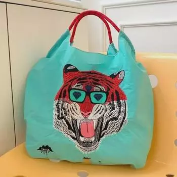 Женская вышитая нейлоновая мультяшная модная сумка - складная, портативная, ручная и через плечо. Экологически чистый. Medium