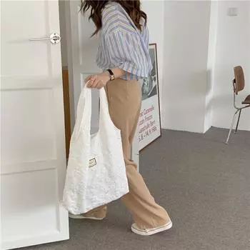 Женская жаккардовая трехмерная сумка в стиле ретро с маленькими цветами под мышками OneSize чёрный