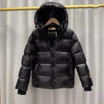 Женская зимняя осенняя куртка с капюшоном на белом утином пуху, свободное короткое однотонное ветрозащитное утолщенное пальто с большим карманом S чёрный