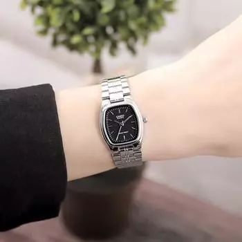 Женские аналоговые металлические наручные часы Casio