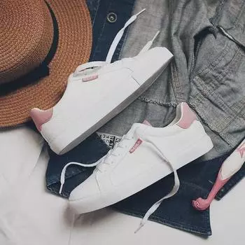 Женские белые парусиновые кроссовки на шнуровке — универсальная повседневная обувь на все времена года 38