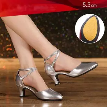 Женские блестящие кожаные туфли для латинских танцев с закрытым носком и мягкой подошвой, современные туфли для сальсы и танго, бальные танцы 42 чёрный