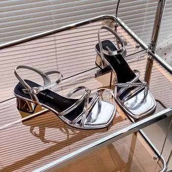 Женские босоножки, летние, новые туфли на квадратном каблуке, модные римские сандалии, черно-белые женские тапочки с открытым носком, женская обувь 35 серебряный