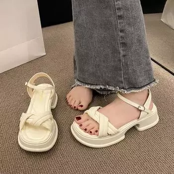 Женские босоножки на толстой подошве, лето 2024, новые модные элегантные романские толстые каблуки, увеличивающие рост, женские одинарные туфли 35 покинуть белый