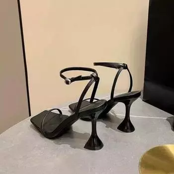 Женские босоножки на высоком каблуке, новинка лета 2025 года, квадратная головка, черные, сексуальные, с узким ремешком на щиколотке, с пряжкой, на шпильке, zapatos 35 чёрный
