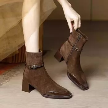 Женские ботильоны 2024 года на толстом высоком каблуке из замши с пряжкой, женская обувь, новые зимние сексуальные модные дизайнерские брендовые короткие модные ботинки 35 чёрный
