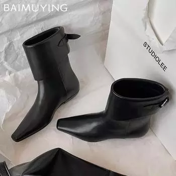 Женские ботильоны на плоской подошве с квадратным носком, модные сексуальные кожаные новые туфли 2025 года, классические дизайнерские туфли с пряжкой в готическом стиле, зимние ботинки для женщин 35 чёрный