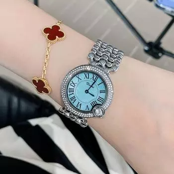 Женские часы Новые маленькие круглые часы Темпераментные часы Женские Ins Design Light Luxury Niche Женские часы