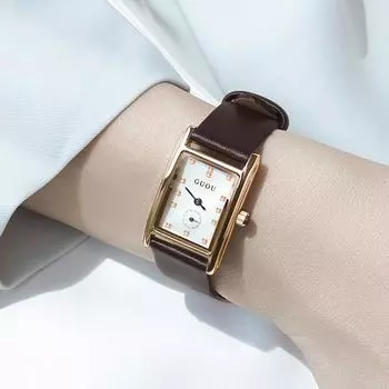 Женские часы Новый стиль женские часы ретро маленький квадратный диск темперамент простой ремень рабочее место маленький квадратный часы