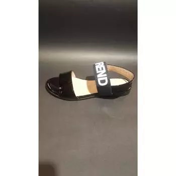 Женские черные сандалии на плоской подошве Новые летние удобные дышащие повседневные качественные стильные легкие сандалии