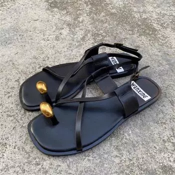 Женские черные сексуальные сандалии TRAF на плоской подошве с тонкими ремешками, шикарные сандалии с квадратным носком из металла, летние женские модные уличные сандалии с пряжками 2024 года 36